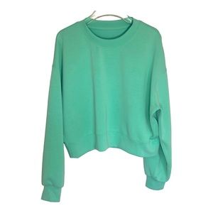 Lululemon Softstreme Perfectly Oversized Cropped Crew Sz. 6